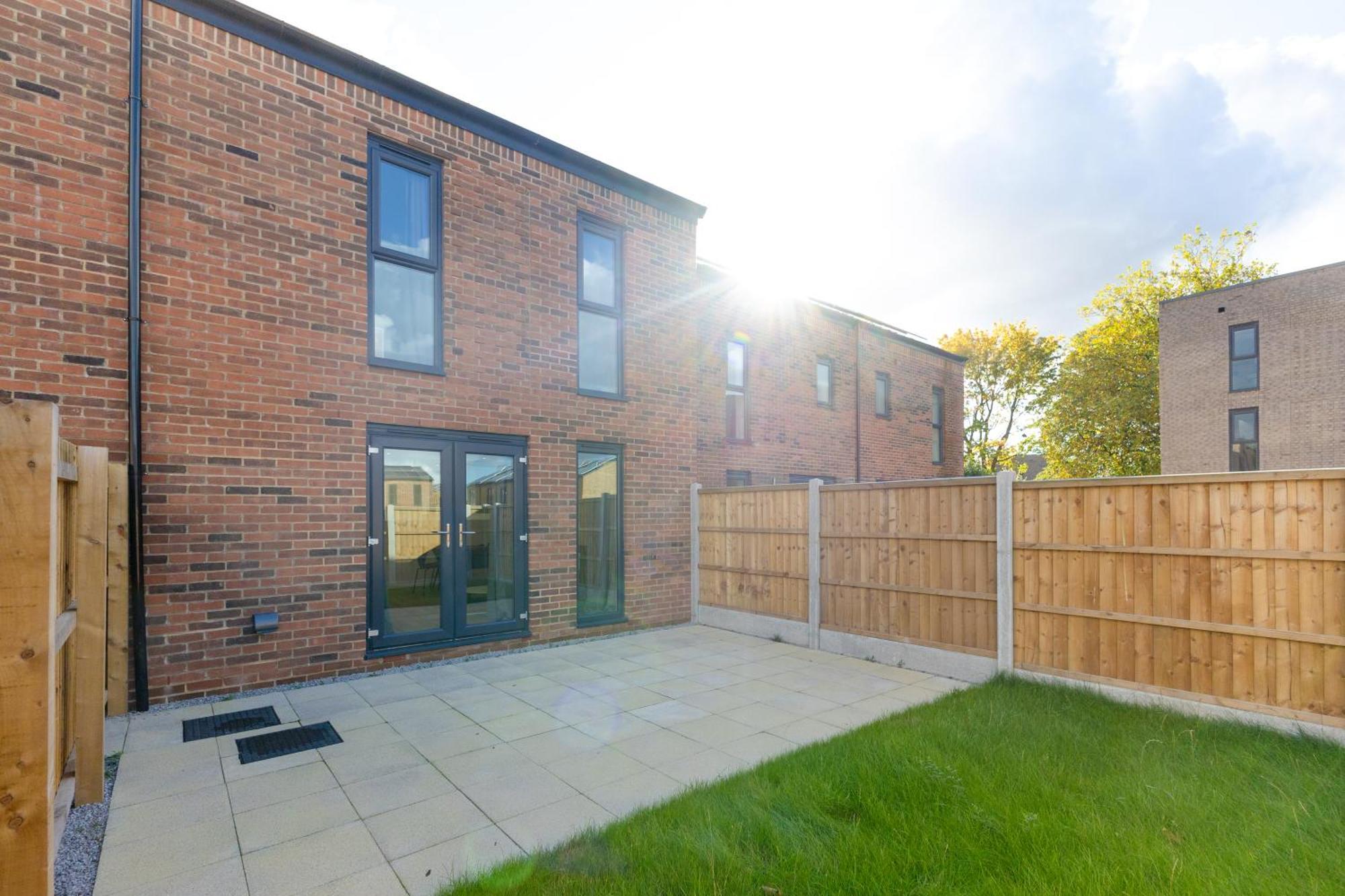 Stunning Modern 3 Bedroom Townhouse - Perfect Getaway Manchester Bagian luar foto